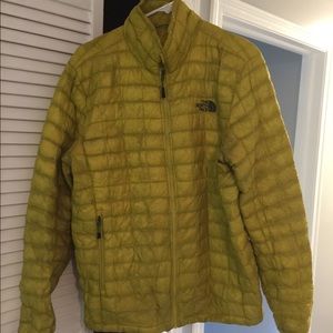 Men’s The North Face Large Thermoball jacket